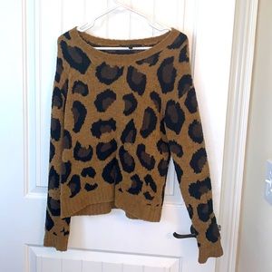 BCBGMAXAZRIA Sweater
